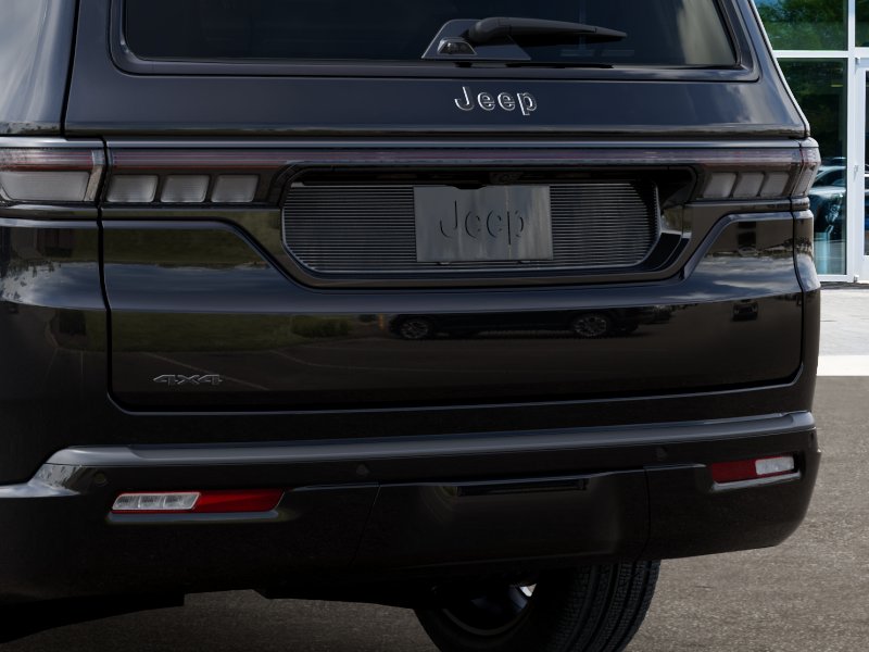 New 2026 High Gloss Black Jeep Summit Obsidian image 39