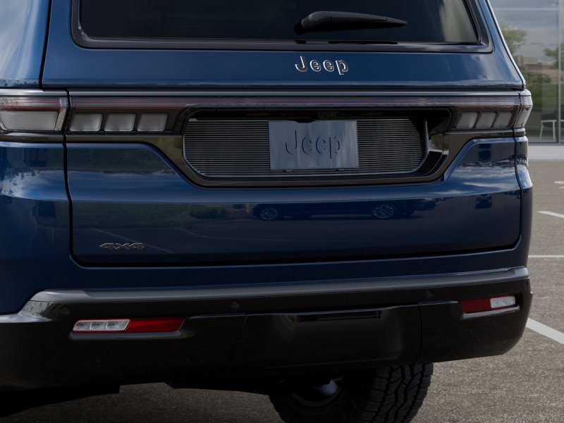 New 2026 Fathom Blue Pearl-Coat Exterior Paint (Late Availability) Jeep Upland image 13