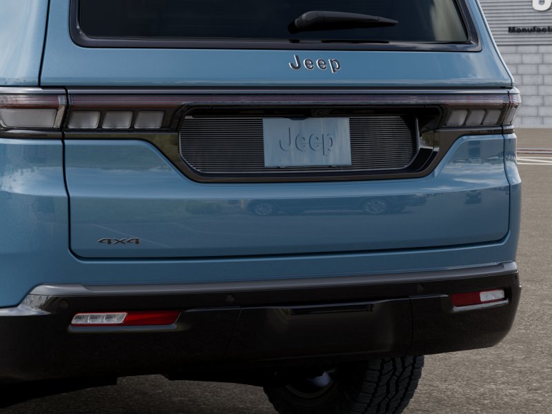 New 2026 Steel Blue Exterior Paint Jeep Grand Wagoneer image 13