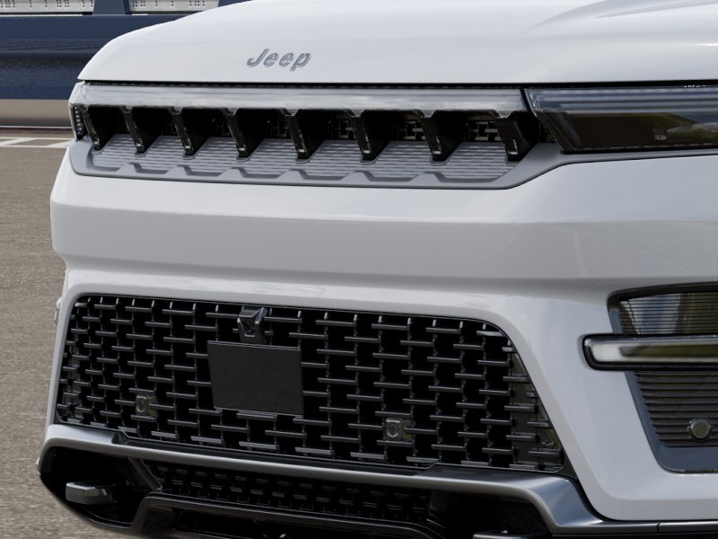 New 2026 Bright White Clear-Coat Exterior Paint Jeep Grand Wagoneer image 11