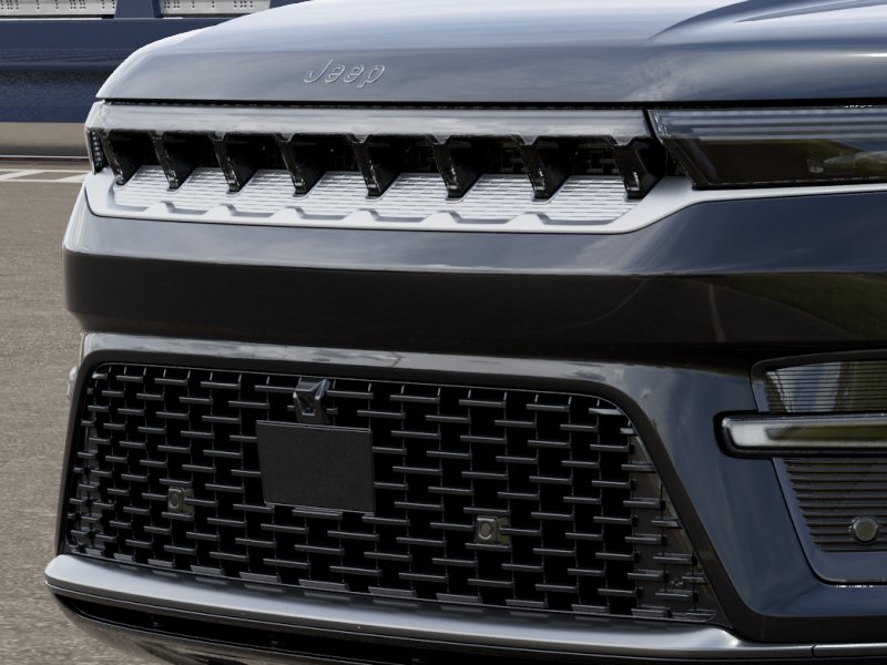New 2026 High Gloss Black Exterior Paint Jeep Grand Wagoneer image 11