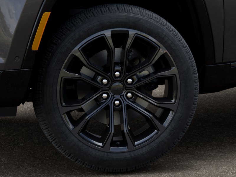 New 2026 Baltic-Gray Metallic Clear-Coat Exterior Paint Jeep Summit Obsidian image 34