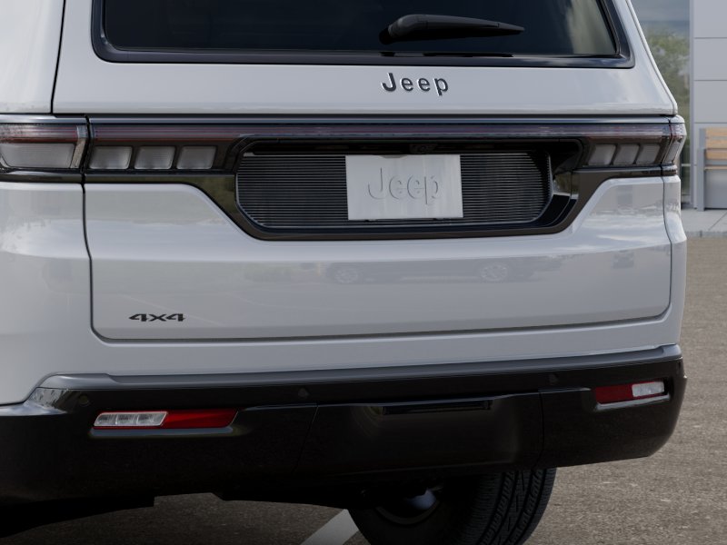 New 2026 Bright White Clear-Coat Exteri Jeep GRAND WAGONEER LIMITED ALTITUD image 13