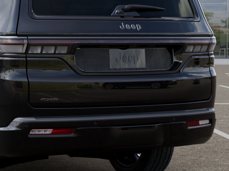 New 2026 High Gloss Black Exterior Paint Jeep Summit Reserve image 40