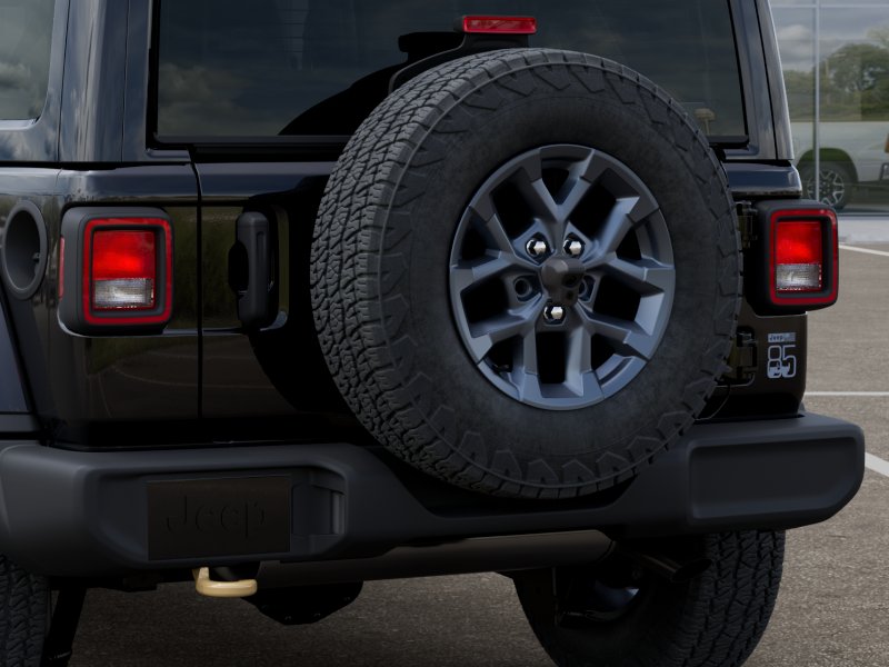 New 2026 Black Clear-Coat Exterior Paint Jeep 85th Anniversary image 51