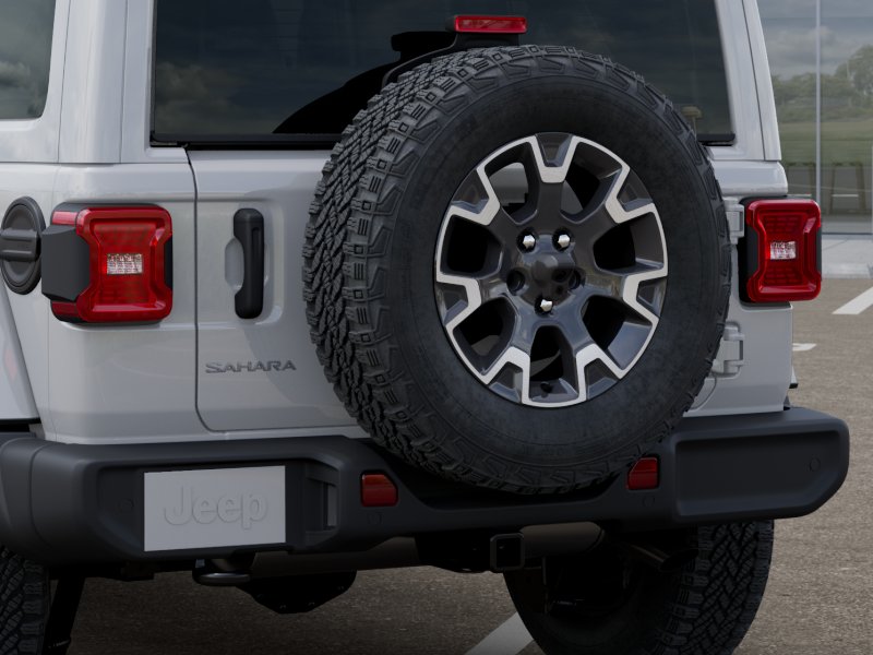 New 2026 Bright White Clear-Coat Exterior Paint Jeep WRANGLER 4-DOOR SAHARA image 113