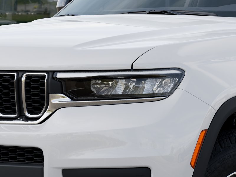 New 2027 Bright White Clear-Coat Paint Jeep Laredo X image 72