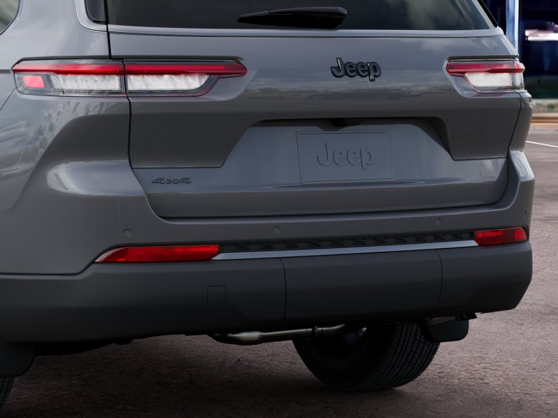 New 2027 Sting-Gray Clear-Coat Paint Jeep Laredo Altitude image 39