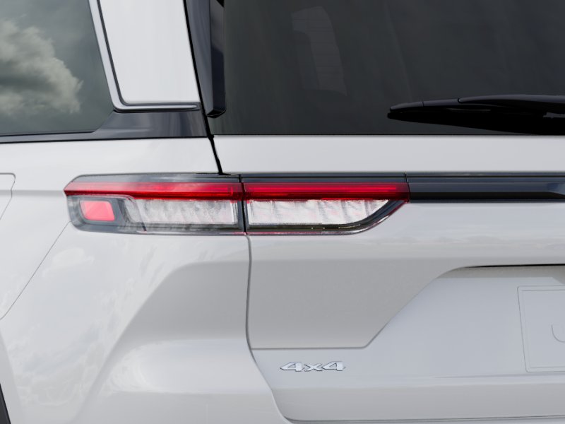 New 2027 Bright White Clearcoat Jeep Limited Reserve image 35