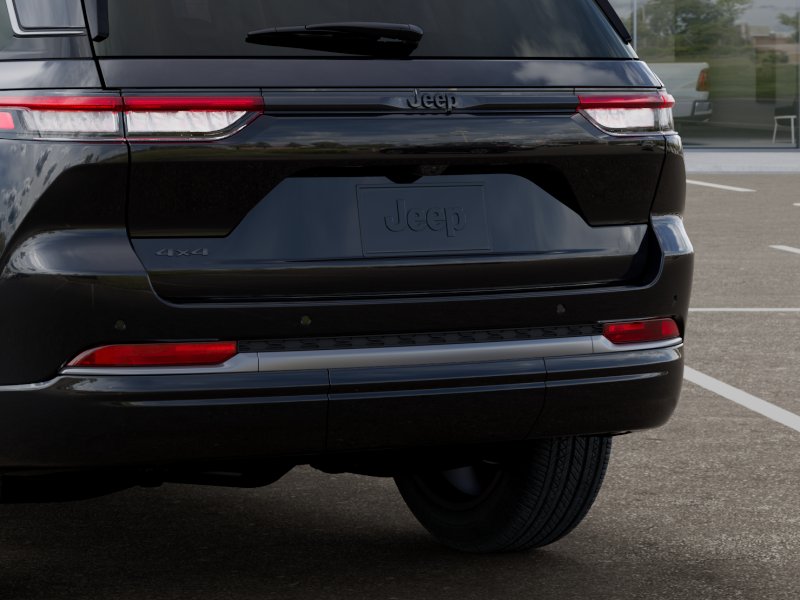 New 2027 High-Gloss Black Paint Jeep Limited Reserve image 13