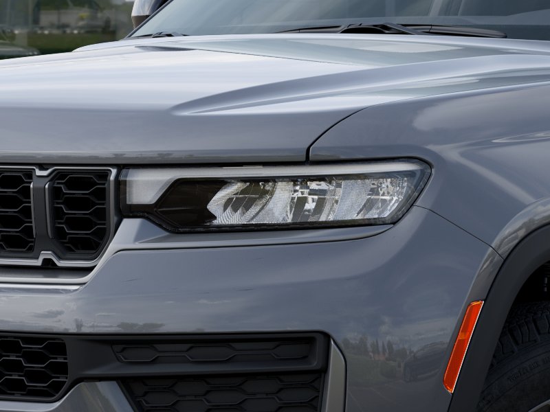 New 2027 Sting-Gray Clear-Coat Paint Jeep Laredo Altitude image 10