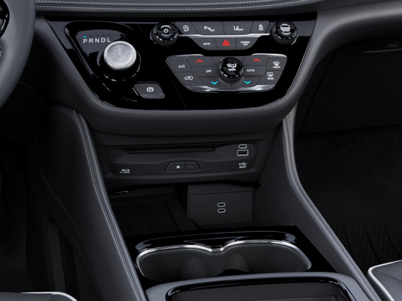 New 2027 Diamond Black Crystal Pearl-Coat Exterior Paint Chrysler Limited image 49