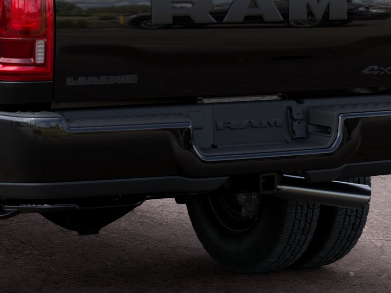 New 2027 Diamond Black Crystal Pearl-Coat Exterior Paint RAM Laramie image 39
