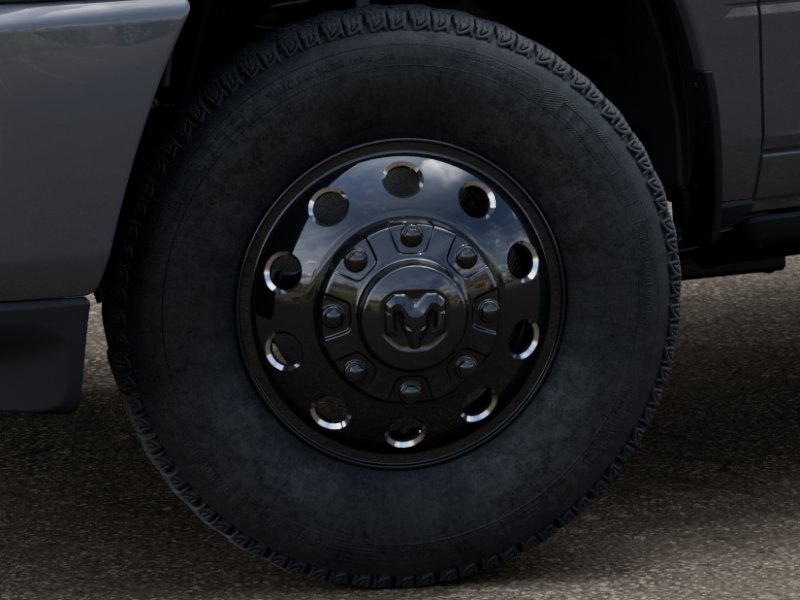 New 2027 Ceramic Gray Clear-Coat Exterior Paint RAM Laramie image 34