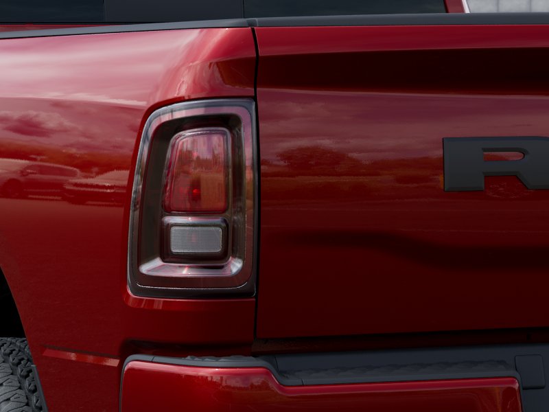 New 2027 Molten Red Pearl-Coat Exterior Paint RAM Black Express image 9