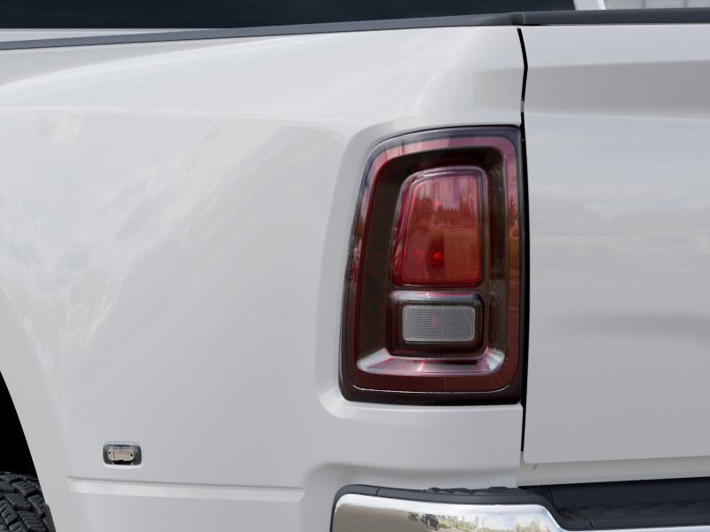 New 2027 Bright White Clear-Coat Exterior Paint RAM TRADESMAN image 9