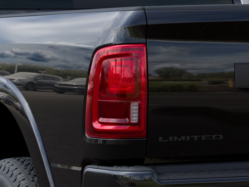 New 2027 Diamond Black Crystal Pearl-Coat Exterior Paint RAM Limited image 9